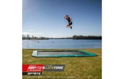 BERG Ultim Champion FlatGround Trampoline Sports 410x250 Grijs Airflow Pro -Berg Winkel ac3e6b56bc3153af8a96624f77f492f5f5b87c8d95e879f758fce394d5754303